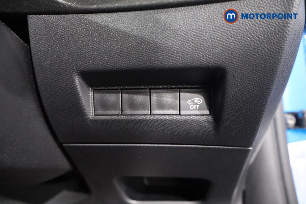 Used Peugeot 2008 2023 for sale - 76958077: Photo 18