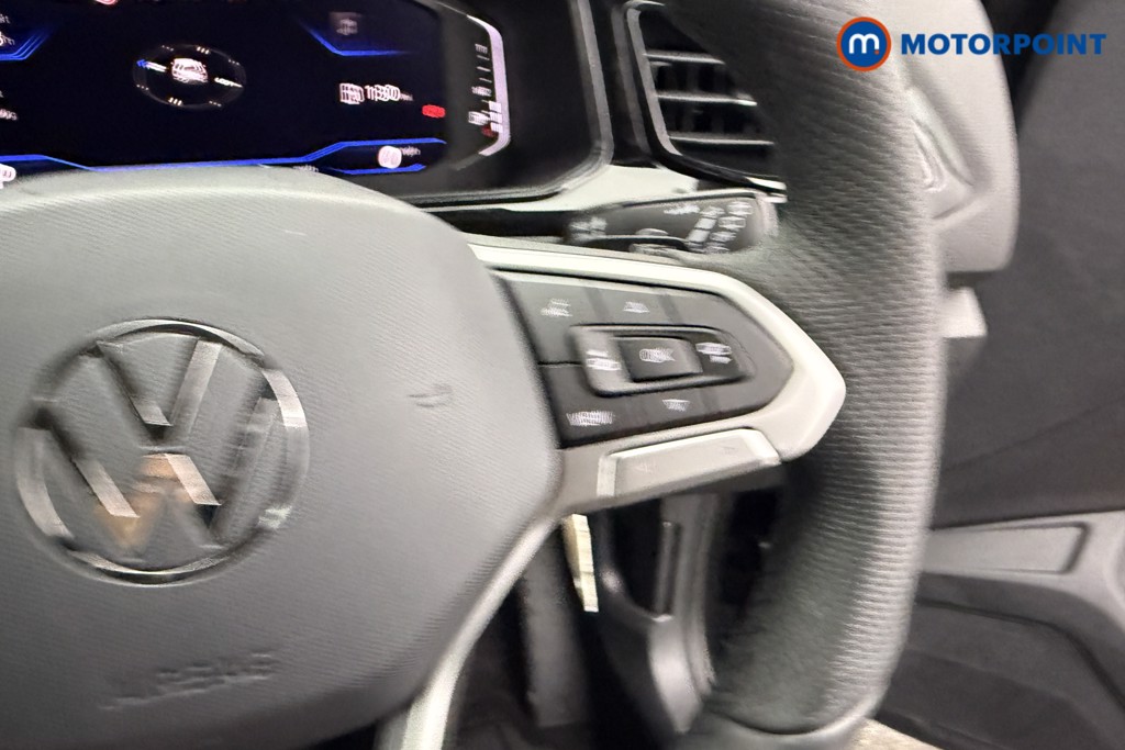 Used Volkswagen T-Roc for sale - 77324123: Photo 22