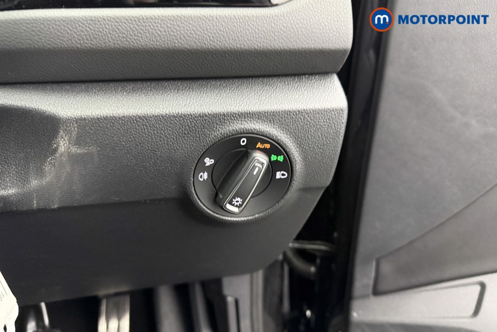 Used Volkswagen T-Roc for sale - 77324123: Photo 23