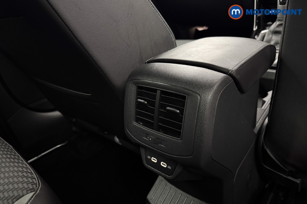 Used Volkswagen T-Roc 2022 for sale - 77435795: Photo 32