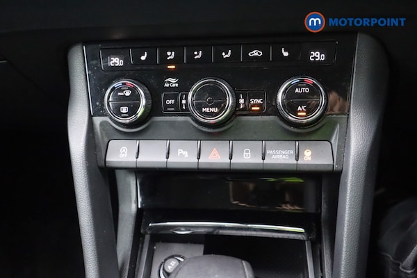 Used Skoda Karoq 2023 for sale - 76263641: Photo 11