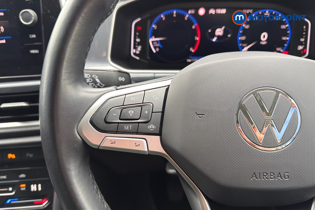 Used Volkswagen T-Roc 2023 for sale - 77804722: Photo 11