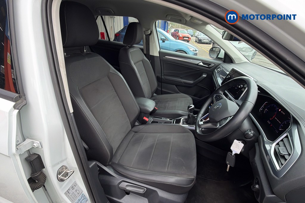 Used Volkswagen T-Roc 2023 for sale - 77804722: Photo 26