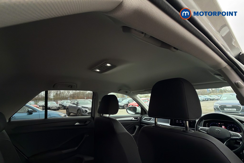 Used Volkswagen T-Roc 2023 for sale - 77804722: Photo 32