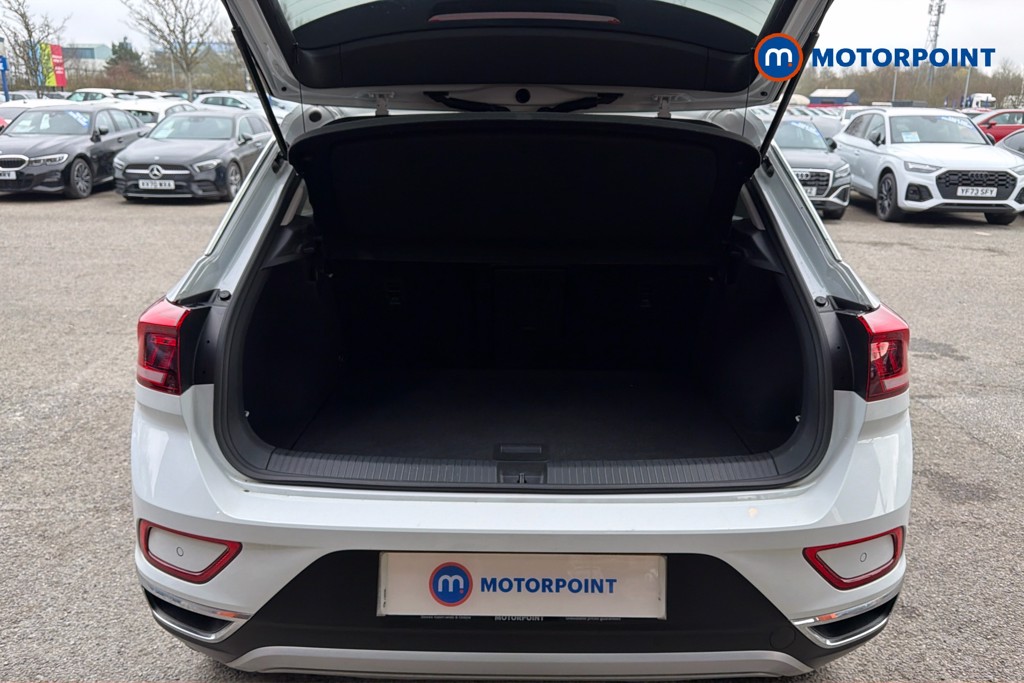 Used Volkswagen T-Roc 2023 for sale - 77804722: Photo 33