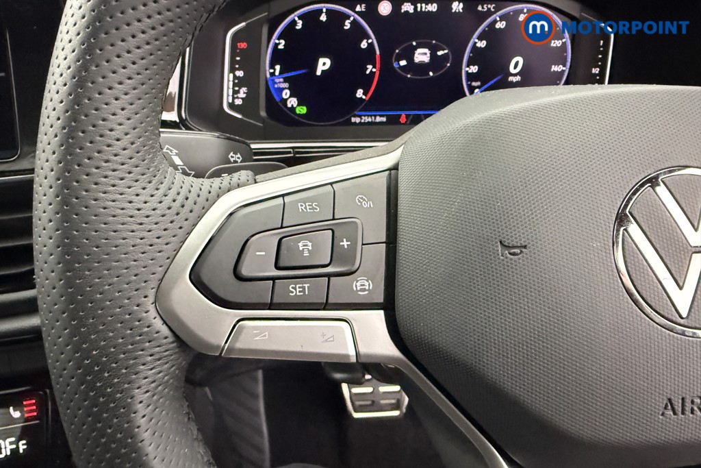 Used Volkswagen T-Roc 2025 for sale - 77297819: Photo 22