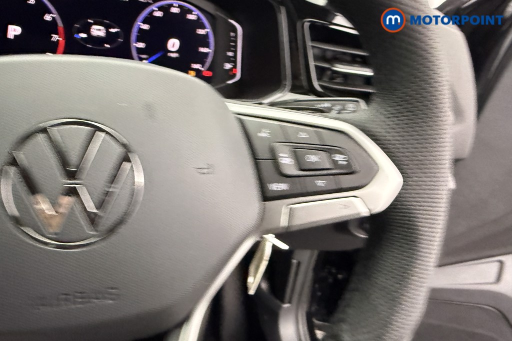 Used Volkswagen T-Roc 2025 for sale - 77297819: Photo 23