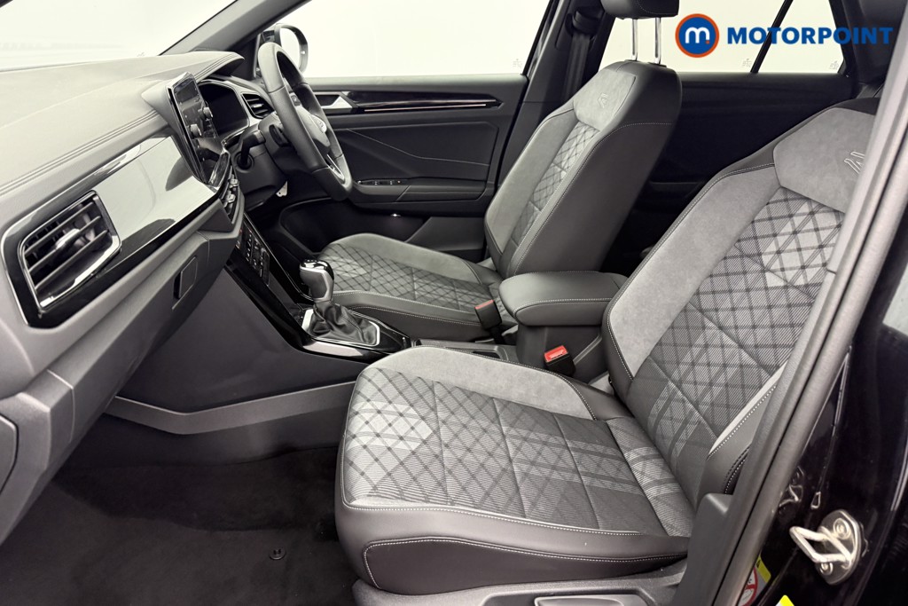 Used Volkswagen T-Roc 2025 for sale - 77297819: Photo 31