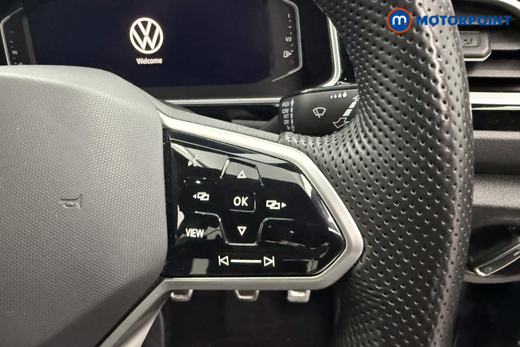 Used Volkswagen T-Roc 2023 for sale - 77688535: Photo 12