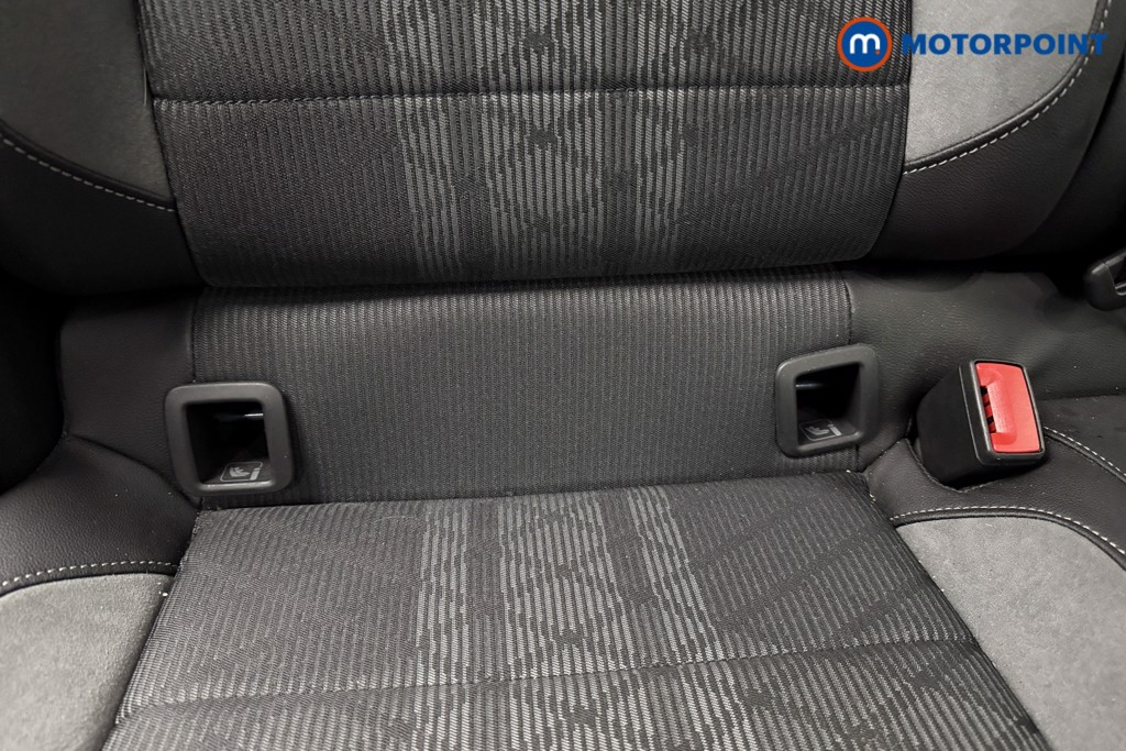 Used Volkswagen T-Roc 2023 for sale - 77688535: Photo 32