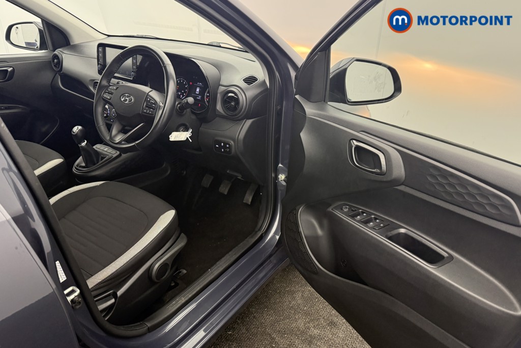 Used Hyundai i10 2023 for sale - 77297844: Photo 9