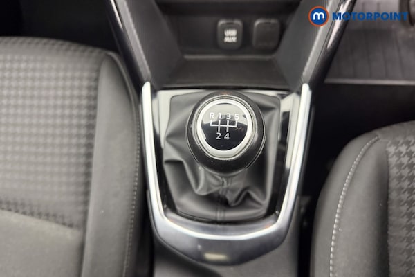 Used Mazda Mazda2 2019 for sale - 76230136: Photo 16