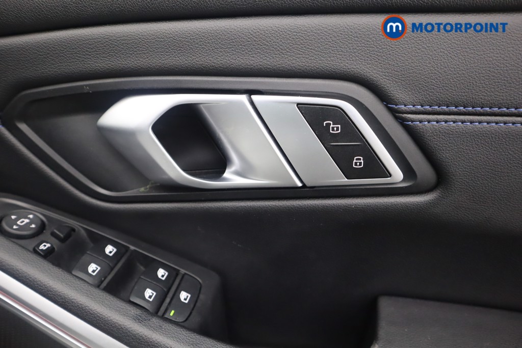 Used BMW 3 Series 2023 for sale - 77545973: Photo 31