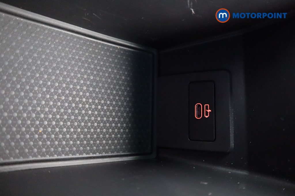 Used BMW 2 Series 2024 for sale - 76934049: Photo 28