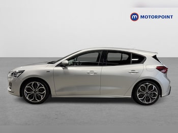 Used Ford Focus 2023 for sale - 77435728: Photo