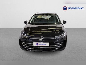 Used Volkswagen Passat 2025 for sale - 76317040: Photo