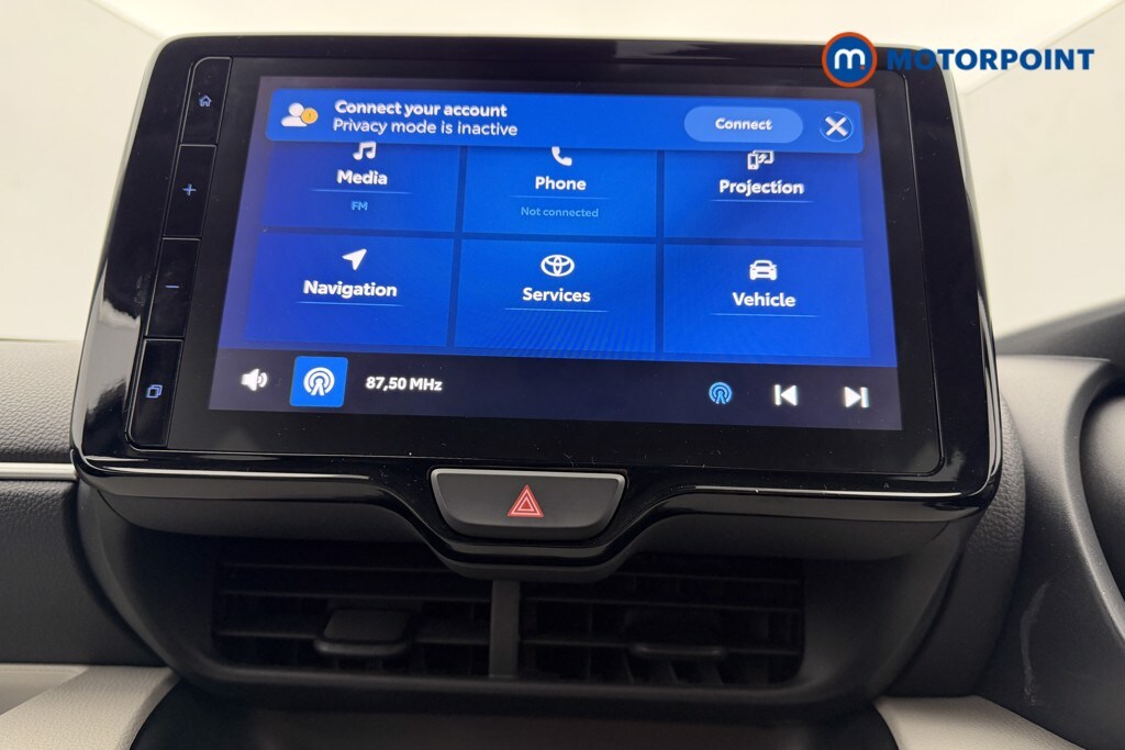 Used Toyota Yaris 2022 for sale - 77650709: Photo 17