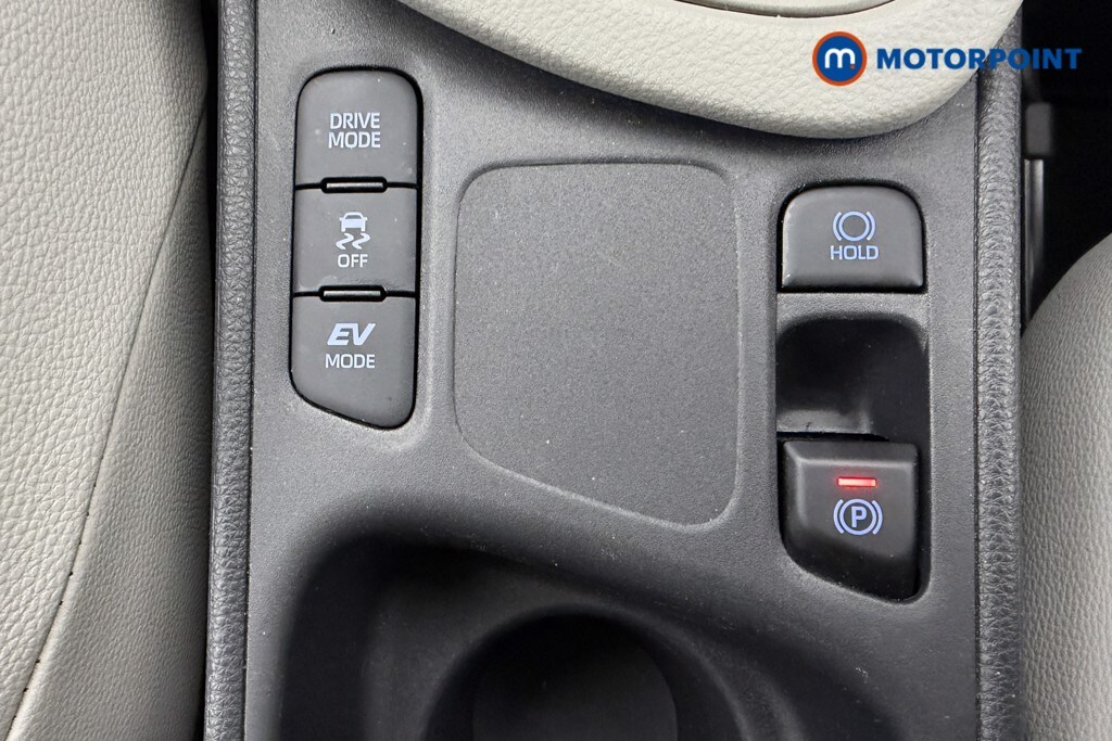 Used Toyota Yaris 2022 for sale - 77650709: Photo 22