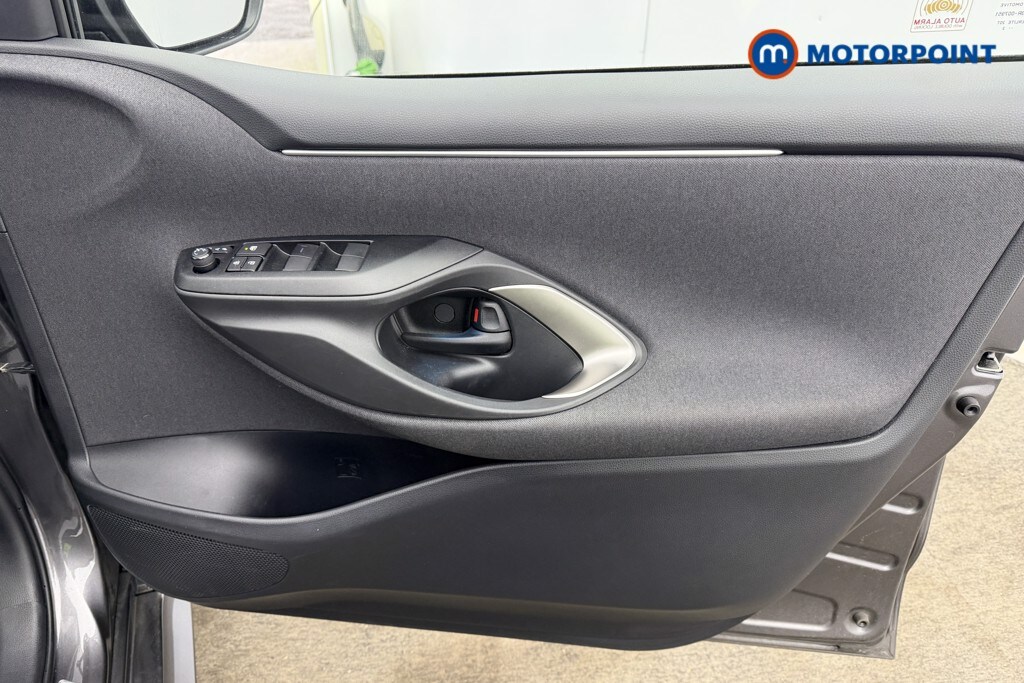 Used Toyota Yaris 2022 for sale - 77650709: Photo 26