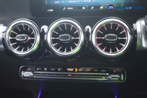 Used Mercedes-Benz GLB 2021 for sale - 76262207: Photo 11