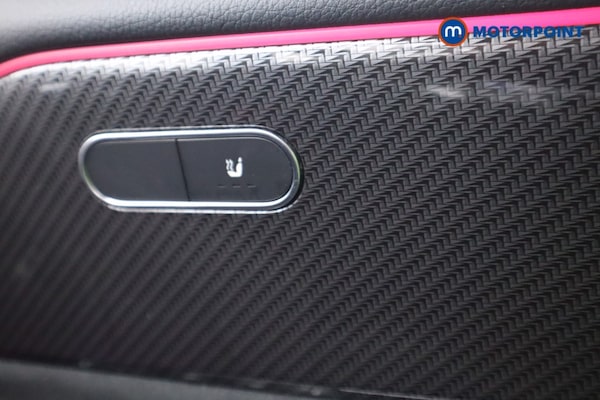 Used Mercedes-Benz GLB 2021 for sale - 76262207: Photo 17