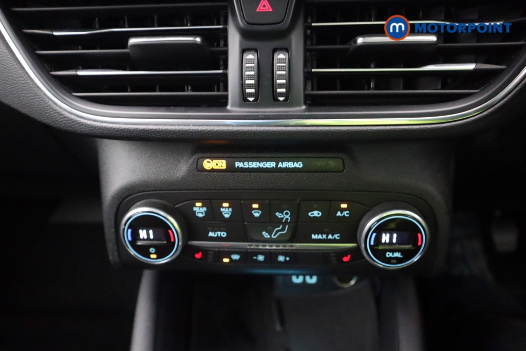 Used Ford Focus 2021 for sale - 76782638: Photo 20