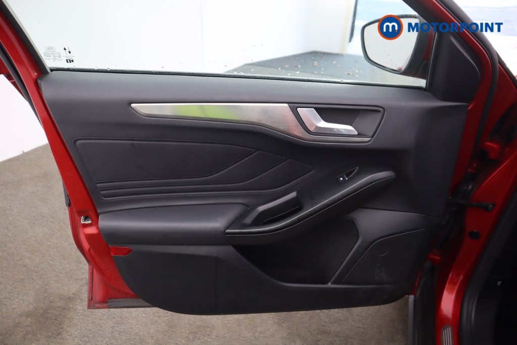 Used Ford Focus 2021 for sale - 76782638: Photo 41