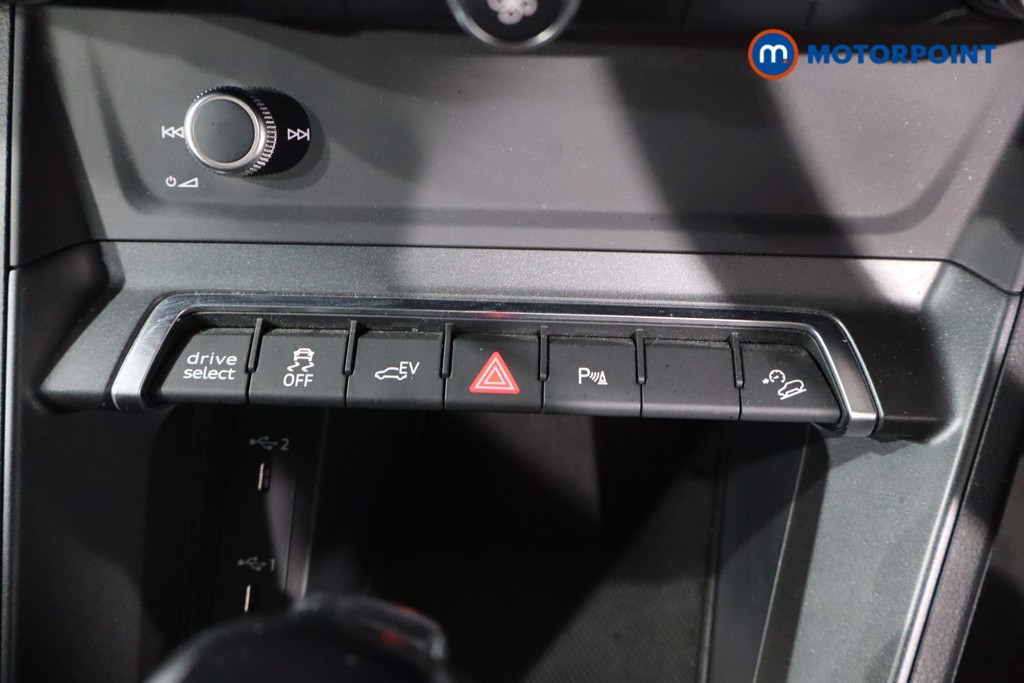 Used Audi Q3 2021 for sale - 76125574: Photo 26