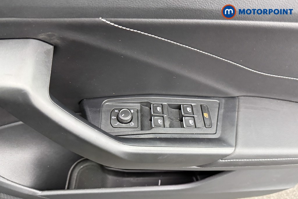 Used Volkswagen T-Roc 2025 for sale - 77297832: Photo 24