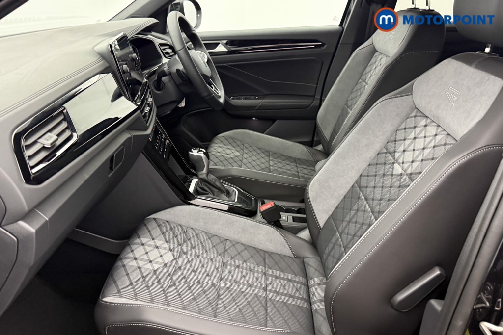 Used Volkswagen T-Roc 2025 for sale - 77297832: Photo 30