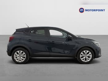 Used Renault Captur 2021 for sale - 79662748: Photo