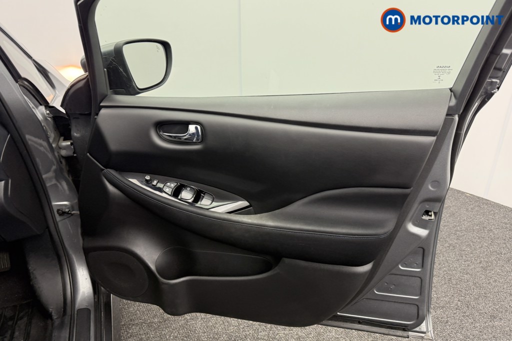 Used Nissan Leaf 2022 for sale - 76534662: Photo 25