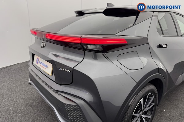 Used Toyota C-HR 2024 for sale - 75982752: Photo 34