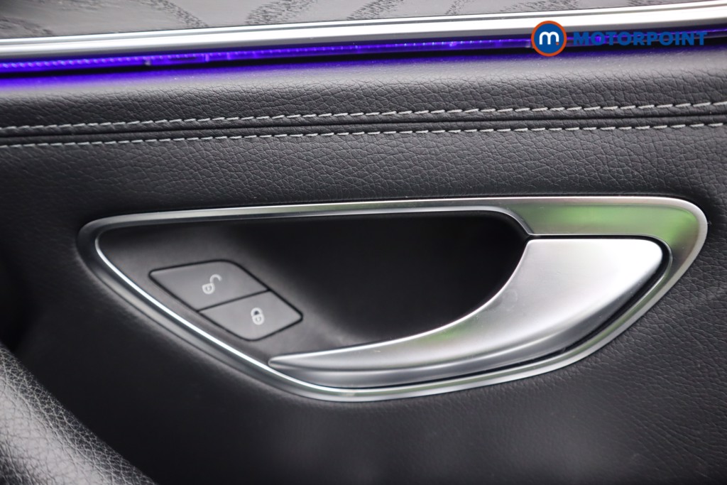 Used Mercedes-Benz E Class 2018 for sale - 77117647: Photo 30