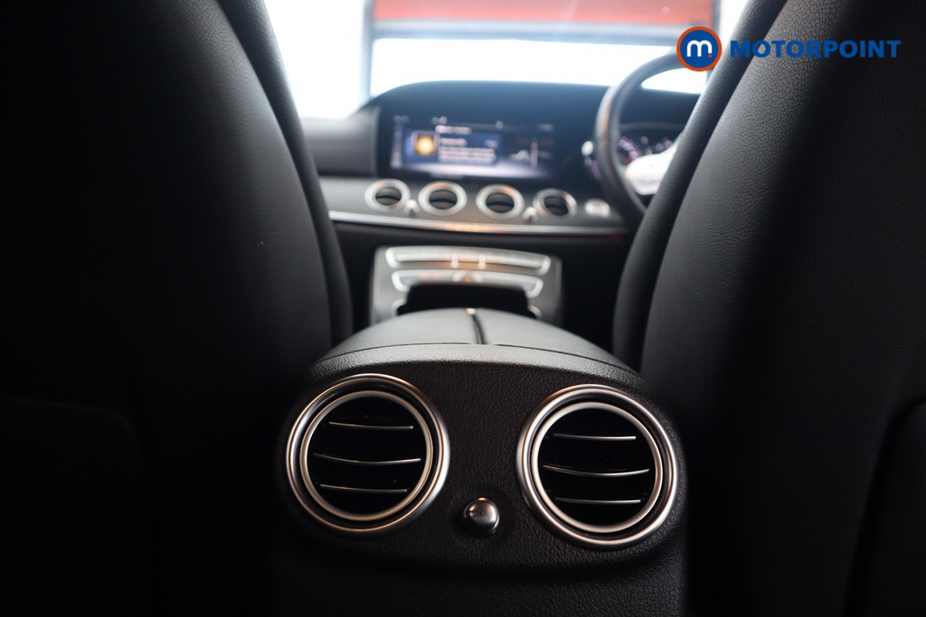 Used Mercedes-Benz E Class 2018 for sale - 77117647: Photo 37