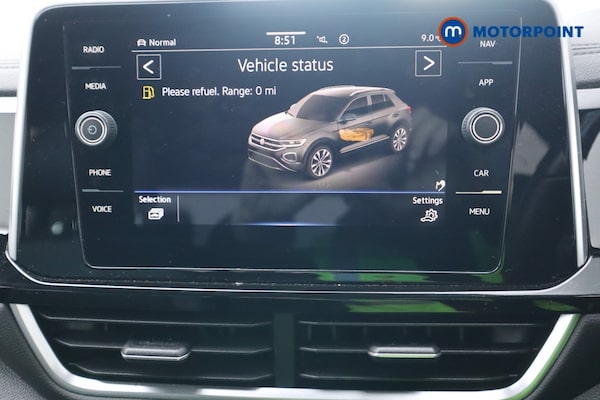 Used Volkswagen T-Roc 2022 for sale - 76038350: Photo 10