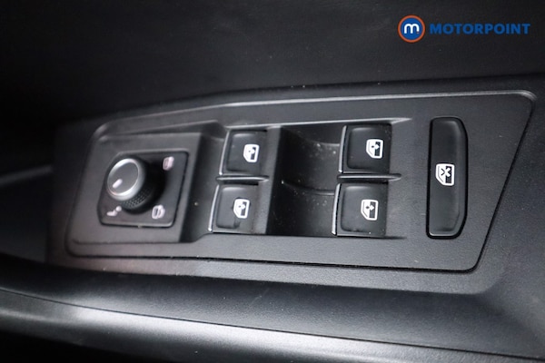 Used Volkswagen T-Roc 2022 for sale - 76038350: Photo 19