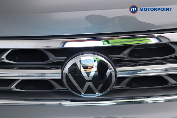 Used Volkswagen T-Roc 2022 for sale - 76038350: Photo 31