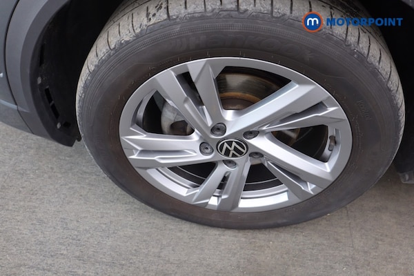 Used Volkswagen T-Roc 2022 for sale - 76038350: Photo 34