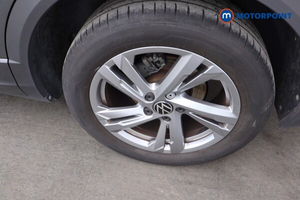 Used Volkswagen T-Roc 2022 for sale - 76038350: Photo 35