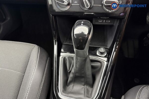 Used Volkswagen T-Cross 2023 for sale - 76287605: Photo 18