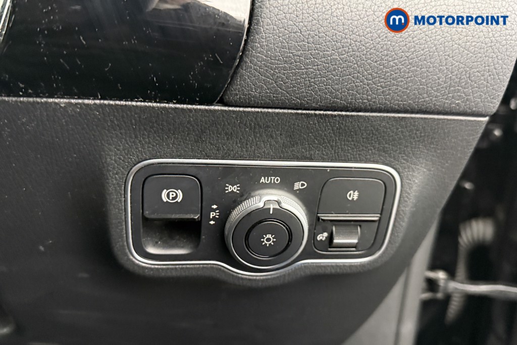 Used Mercedes-Benz EQA 2023 for sale - 76862670: Photo 14