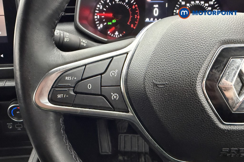 Used Renault Clio 2020 for sale - 77641619: Photo 11