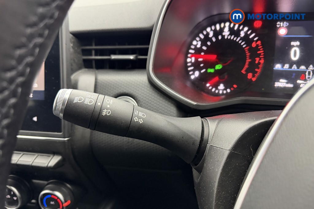 Used Renault Clio 2020 for sale - 77641619: Photo 13