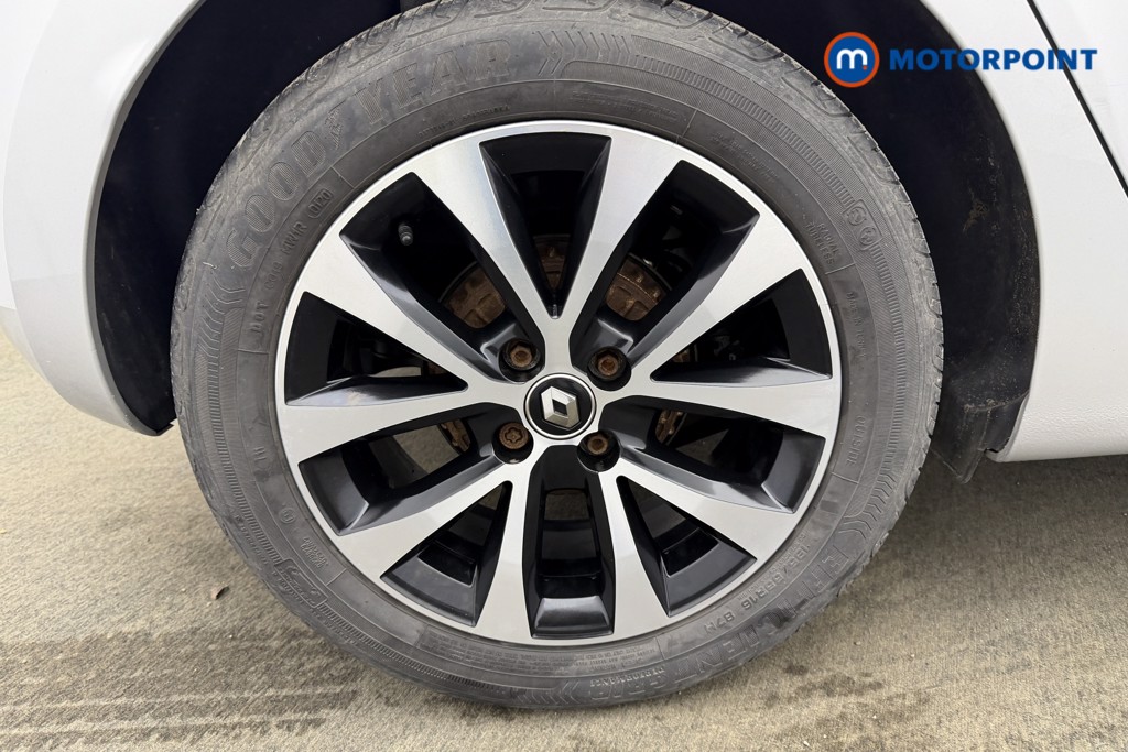 Used Renault Clio 2020 for sale - 77641619: Photo 43