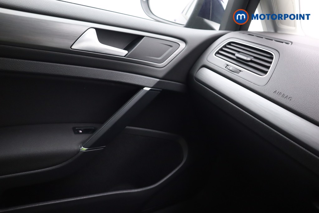 Used Volkswagen Golf 2020 for sale - 76367237: Photo 19