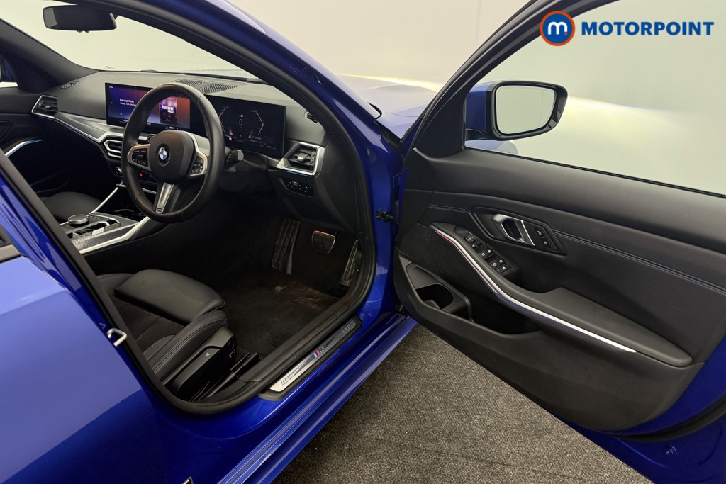 Used BMW 3 Series 2024 for sale - 77297483: Photo 9