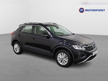 Used Volkswagen T-Roc 2023 for sale - 77429309: Photo
