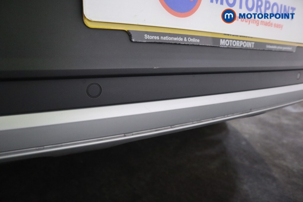 Used Volkswagen T-Roc 2023 for sale - 77429309: Photo 30