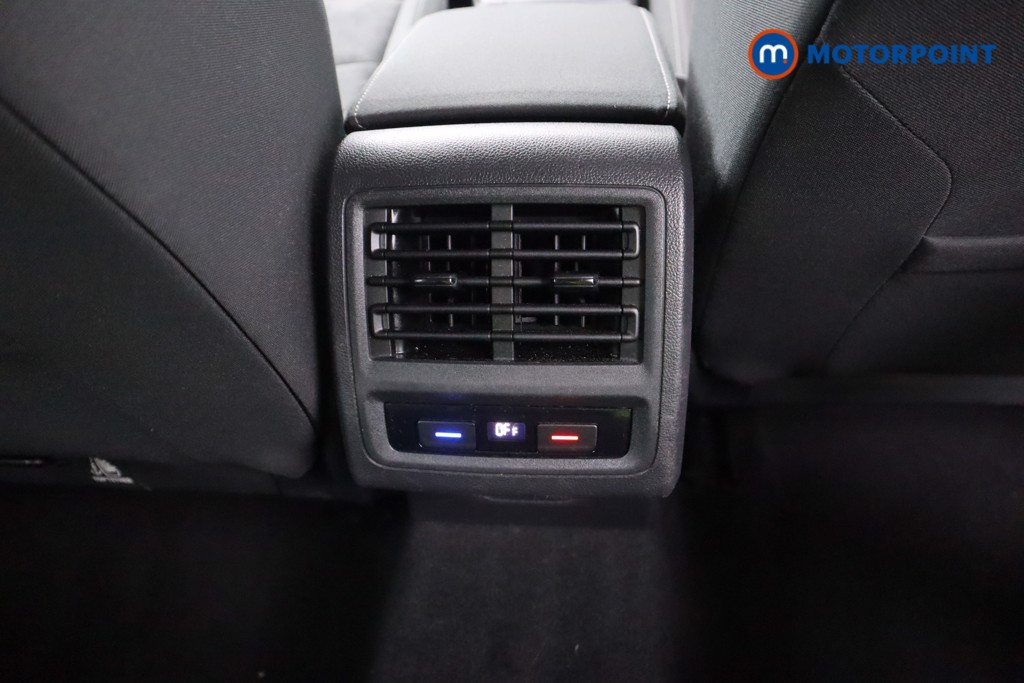 Used Volkswagen Golf 2020 for sale - 76252876: Photo 25